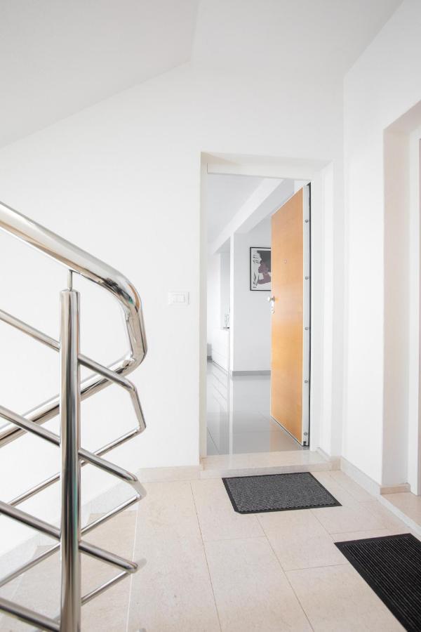 Apartment Ana Макарска Экстерьер фото
